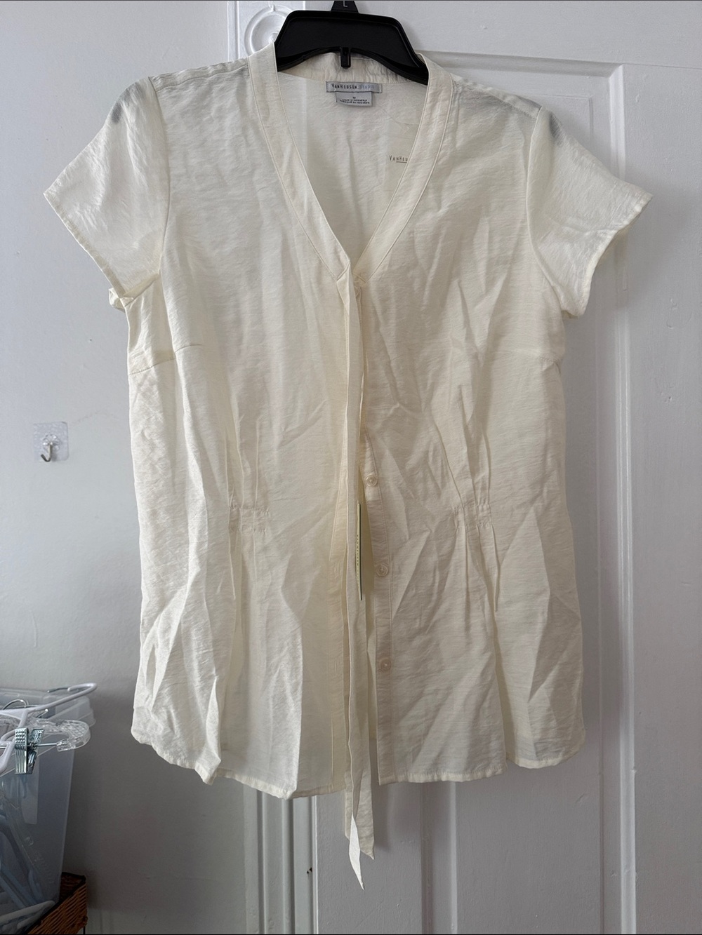 Van Heusen Cream Short-Sleeve V-Neck Button Blouse